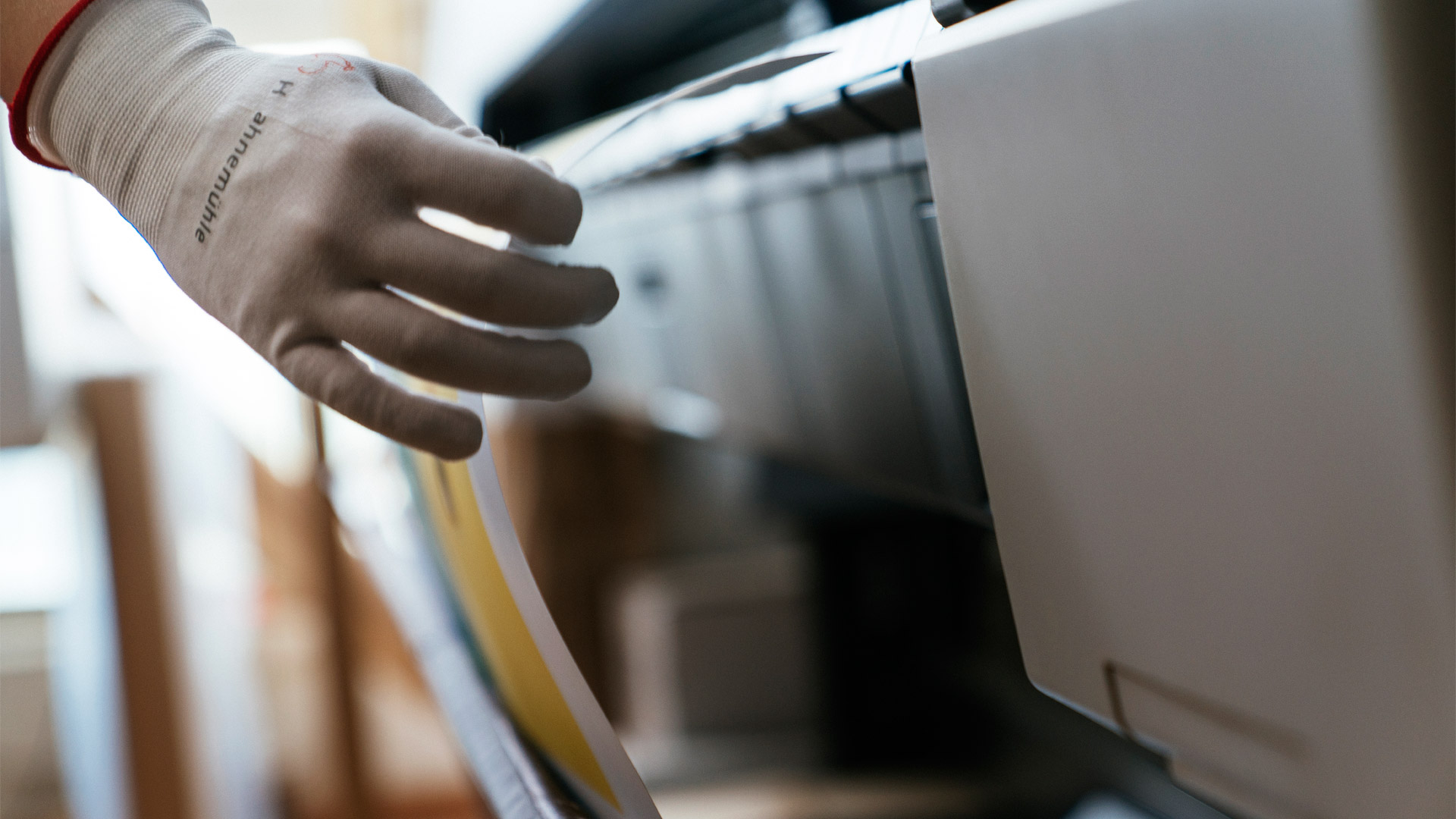 13级灰阶过渡，更好的色彩还原