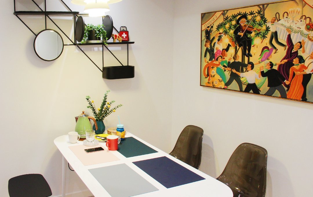 王小龙对画板餐桌®－长桌 1.6米发布的晒单效果图及评价