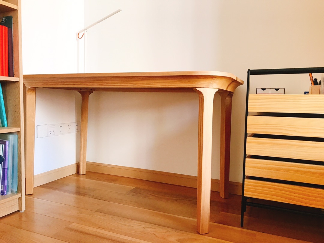 MOKO对瓦檐实木餐桌® 1.3/1.8米发布的晒单效果图及评价